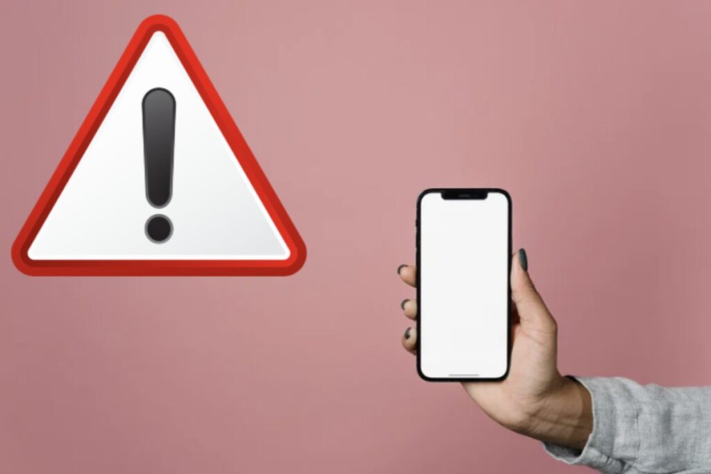 Nonostante numerosi studi epidemiologici non abbiano stabilito un nesso certo tra l’impiego del cellulare e l’insorgenza di tumori,